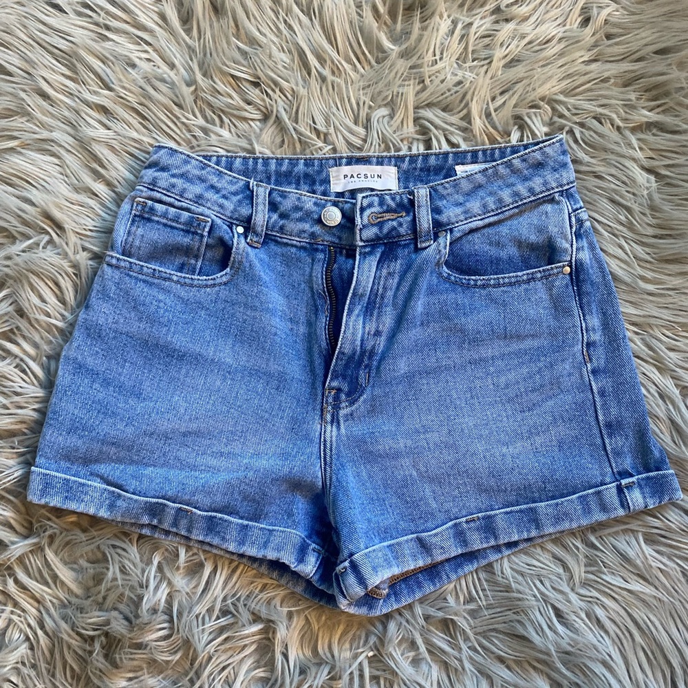 PACSUN Mom shorts in great condition